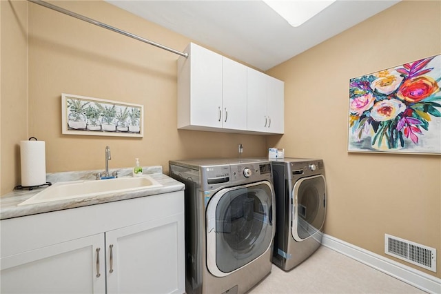 805 Saddleback Ct, Hempfield Twp Wml, PA 15601 - laundry area with cabinet space, washing machine and dryer, and baseboards