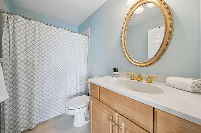 805 Saddleback Ct, Hempfield Twp Wml, PA 15601 - full bathroom with vanity, toilet, tile patterned floors, and a shower with curtain
