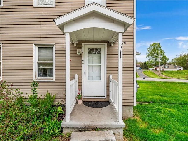 7641 Big Beaver Blvd, Big Beaver, PA 16157 - entrance to property featuring a yard
