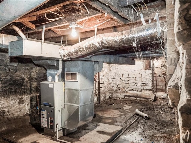 7641 Big Beaver Blvd, Big Beaver, PA 16157 - unfinished basement featuring heating unit
