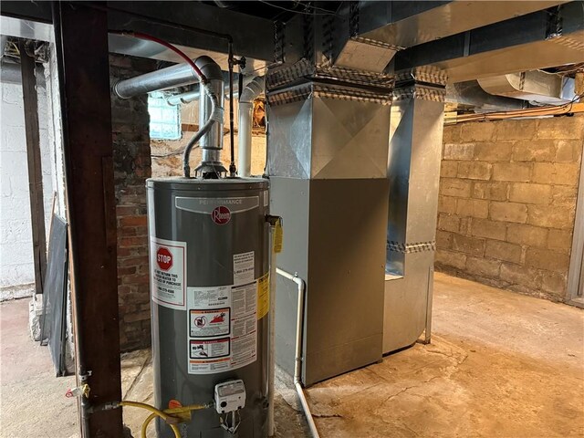 216 Center St, Slippery Rock Boro, PA 16057 - utility room featuring gas water heater