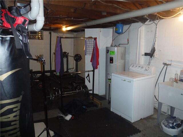 1260 Fox Chapel Rd, Fox Chapel, PA 15238 - unfinished basement with washer / dryer and electric water heater