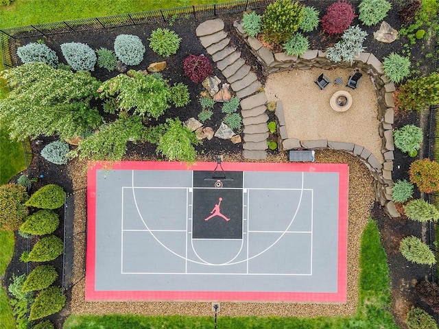 197 Wellington Cir, Peters Twp, PA 15317 - view of sport court featuring community basketball court