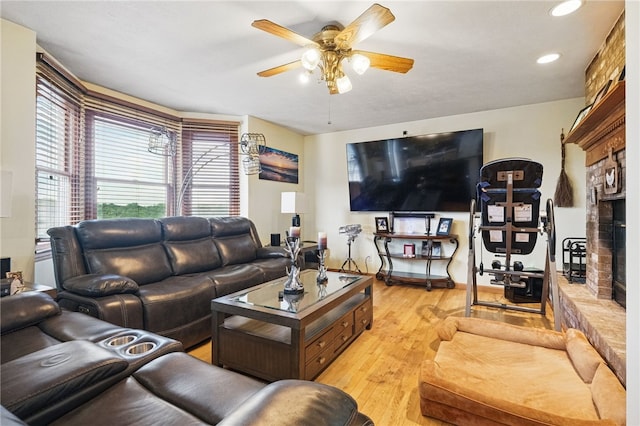 3405 Grandview Rd, Perry Twp Law, PA 16117 - living room with a ceiling fan, light wood-type flooring, baseboards, and recessed lighting