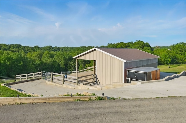 3405 Grandview Rd, Perry Twp Law, PA 16117 - horse barn featuring a view of trees