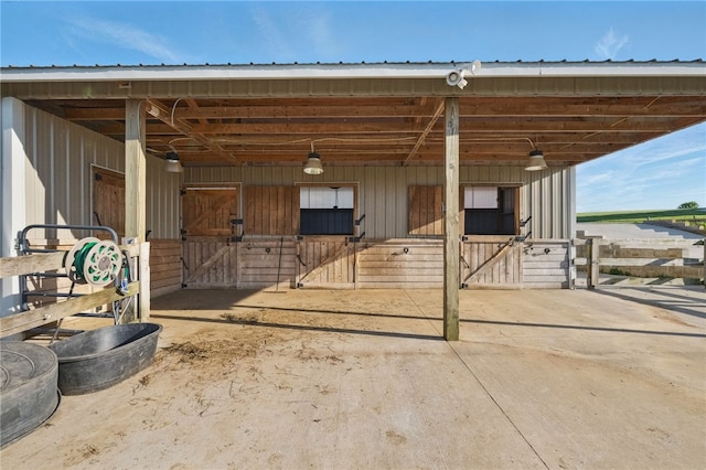 3405 Grandview Rd, Perry Twp Law, PA 16117 - view of horse barn
