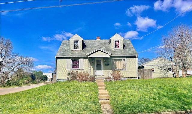 300 Beechwood Ave, Farrell, PA 16121 - cape cod-style house with a chimney