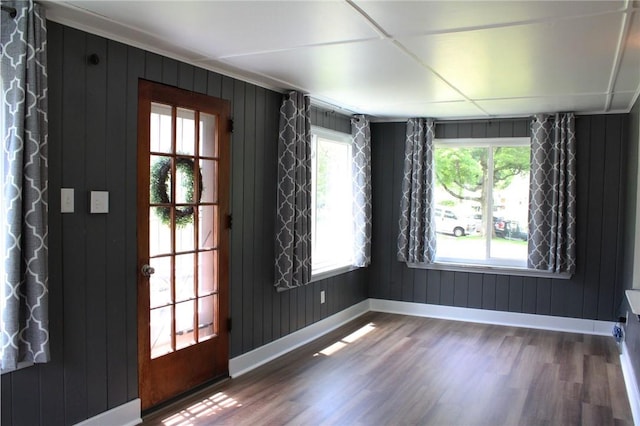 5827 Kings School Rd, Bethel Park, PA 15102 - entryway featuring wood finished floors and baseboards