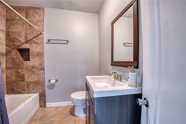 1204 Cambridge St, Natrona Hts/Harrison Twp, PA 15065 - full bath with toilet, vanity, shower / bath combo, and baseboards