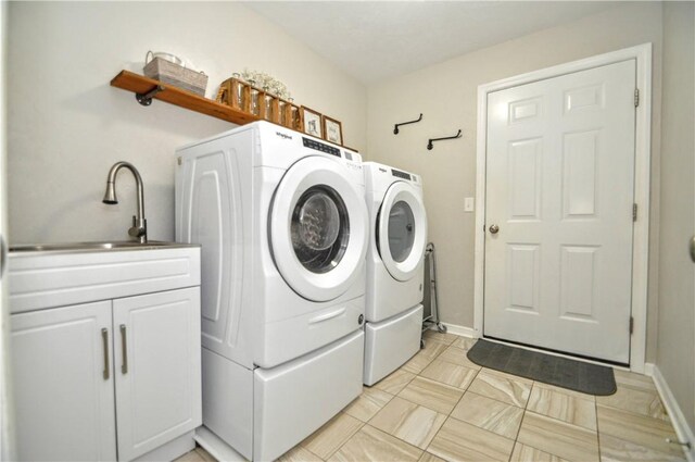 1624 Windsor Rd, North Huntingdon, PA 15642 - laundry room with washer and dryer and a sink