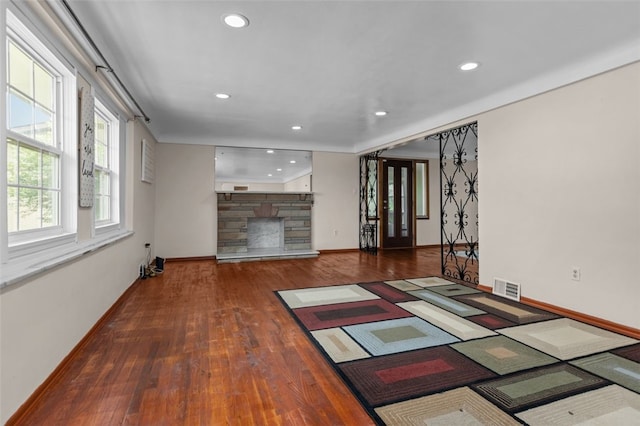 1105 Greentree Rd, Green Tree, PA 15220 - unfurnished living room featuring a fireplace, recessed lighting, baseboards, and wood finished floors