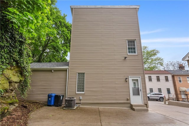 19 Telescope St, South Side, PA 15203 - rear view of house featuring central AC unit