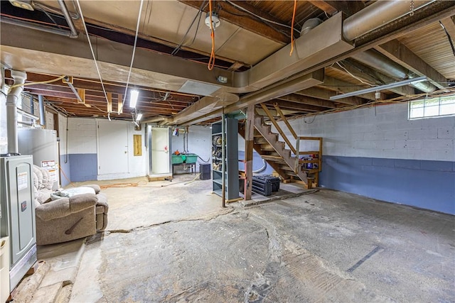 1248 Hyde Park Rd, Allegheny Twp Wml, PA 15656 - below grade area with stairs and gas water heater