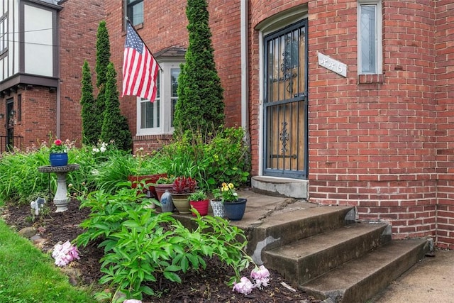 446 S Dallas Ave, Point Breeze, PA 15208 - property entrance with brick siding