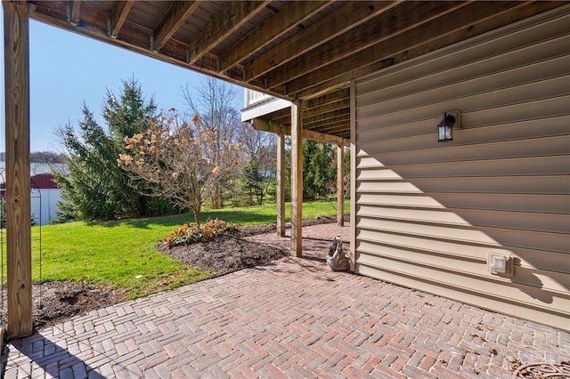 361 Patriot Ln, Economy, PA 15042 - view of patio