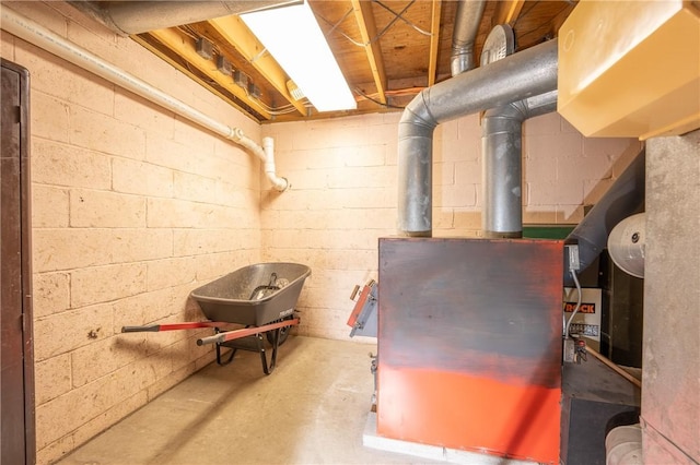 302 Shutt Rd, Hempfield Twp Wml, PA 15601 - view of unfinished below grade area