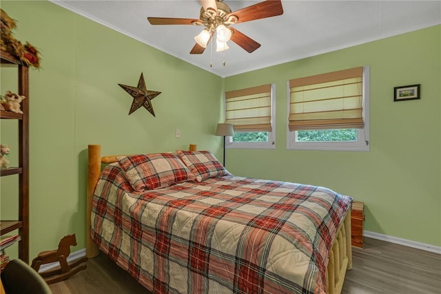 125 Spruce St, Brighton Twp, PA 15009 - bedroom with wood finished floors, baseboards, ceiling fan, and ornamental molding