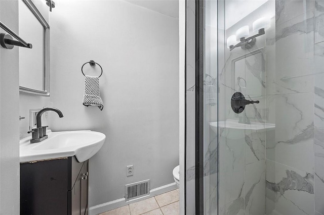 330 Earlwood Rd, Penn Hills, PA 15235 - full bath featuring a marble finish shower, vanity, toilet, and tile patterned floors
