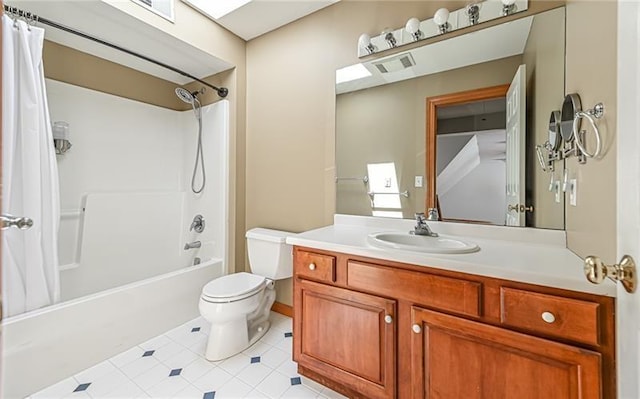 103 Mcdonnell Ln, Middlesex Twp, PA 16002 - bathroom featuring shower / tub combo with curtain, vanity, toilet, and tile patterned flooring