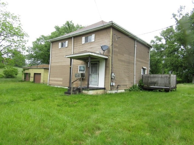 112 Wall St, Upper Tyrone Twp, PA 15631 - photo 2