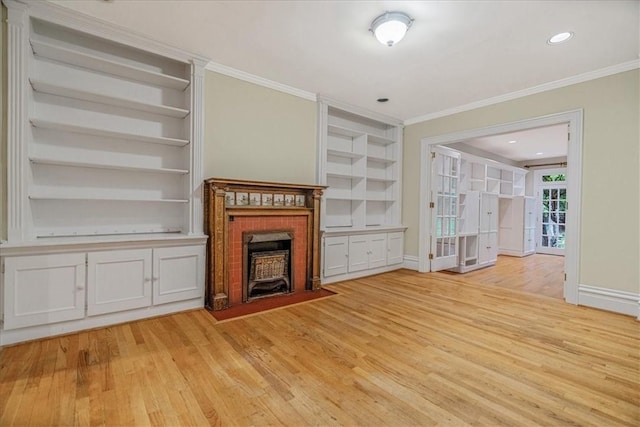 1167 Murray Hill Ave, Squirrel Hill, PA 15217 - unfurnished living room with built in features, ornamental molding, light wood-style flooring, baseboards, and recessed lighting