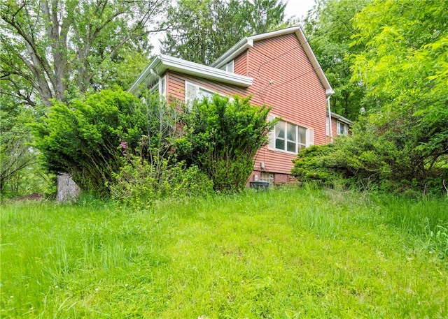 2555 Cole Rd, Marshall, PA 15090 - view of side of home