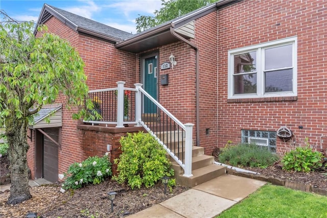 132 Crescent Hills Rd, Penn Hills, PA 15235 - property entrance featuring brick siding