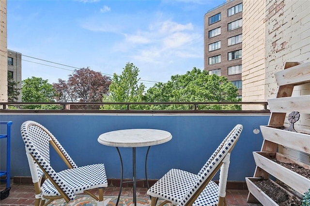 6015 Walnut St Unit 201, Shadyside, PA 15206 - view of balcony