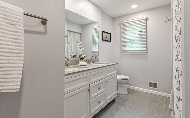 2195 Ben Franklin Dr, Franklin Park, PA 15237 - photo 23