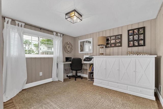 6003 Kingston Dr, Hopewell Twp Bea, PA 15001 - home office featuring baseboards