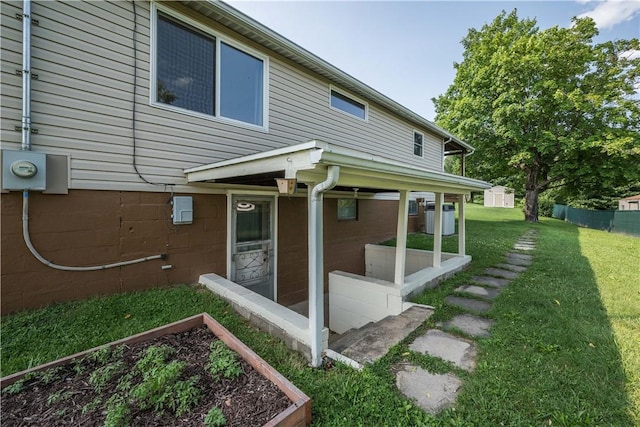 1320 High, Jefferson Hills, PA 15025 - rear view of house with a yard