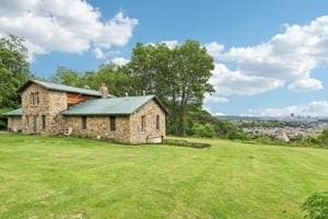 929 Al Smith Dr, Kennedy Twp, PA 15136 - view of grassy yard