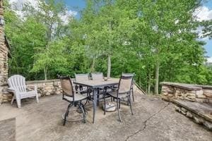 929 Al Smith Dr, Kennedy Twp, PA 15136 - view of patio featuring outdoor dining space