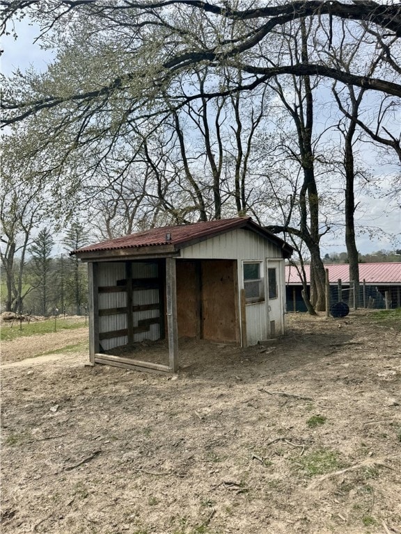 1060 Sugar Run Rd, Nottingham, PA 15367 - view of outdoor structure