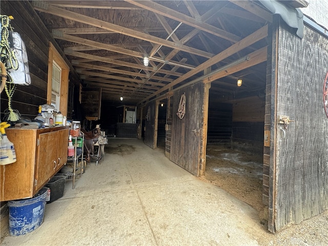 1060 Sugar Run Rd, Nottingham, PA 15367 - view of horse barn