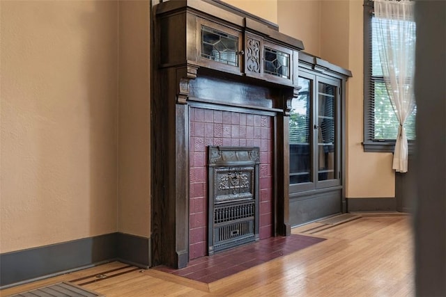 2938 Voelkel Ave, Dormont, PA 15216 - detailed view of wood finished floors