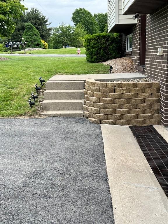 4130 James Dr, Lower Burrell, PA 15068 - view of patio
