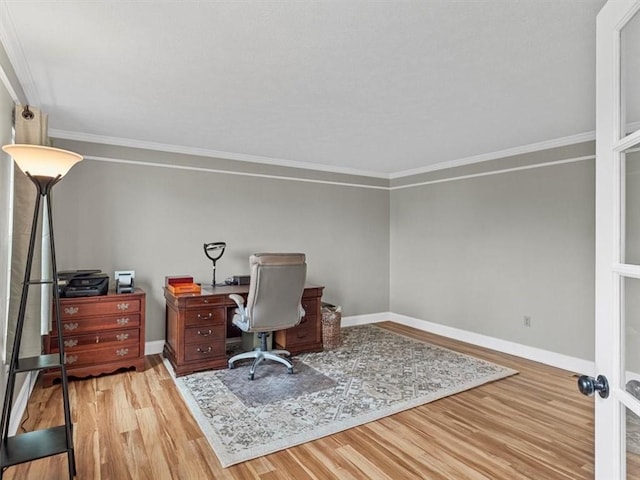 13 Westchester Ct, Robinson Twp Nwa, PA 15136 - office space with wood finished floors, ornamental molding, and baseboards