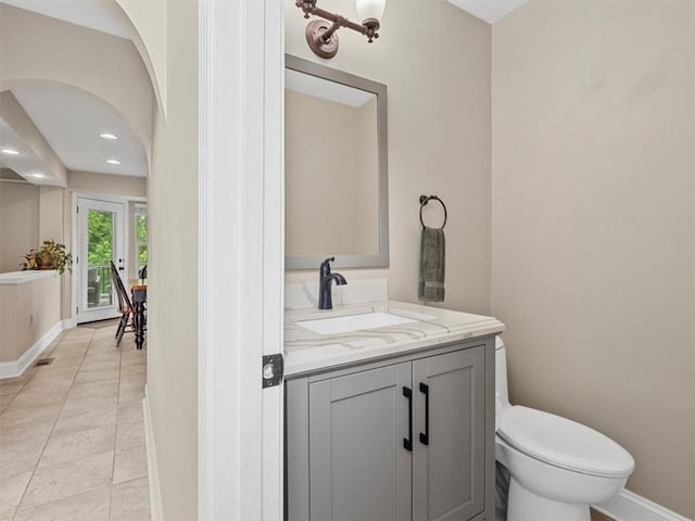 13 Westchester Ct, Robinson Twp Nwa, PA 15136 - bathroom featuring vanity, toilet, baseboards, tile patterned floors, and recessed lighting