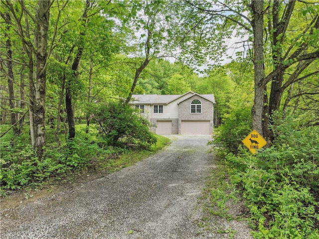 1125 Annisville Rd, Washington Twp But, PA 16050 - view of front facade with an attached garage and driveway