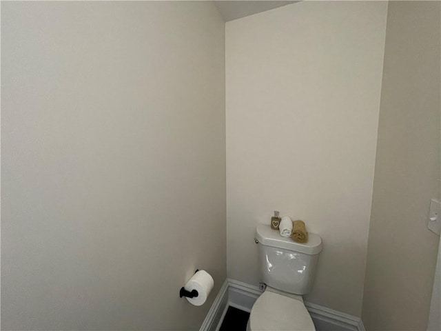 23 Columbia Park, Hempfield Twp Mer, PA 16125 - bathroom featuring toilet and baseboards