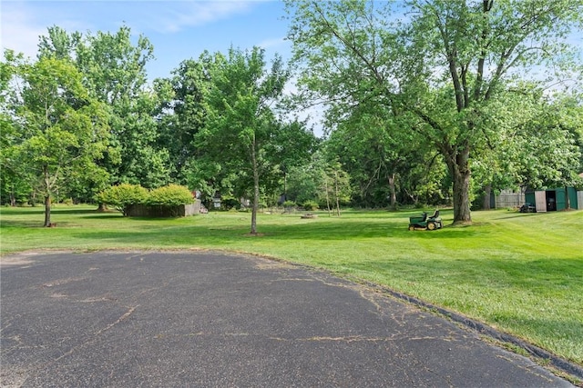 1527 W Ingomar Rd, Franklin Park, PA 15237 - view of street