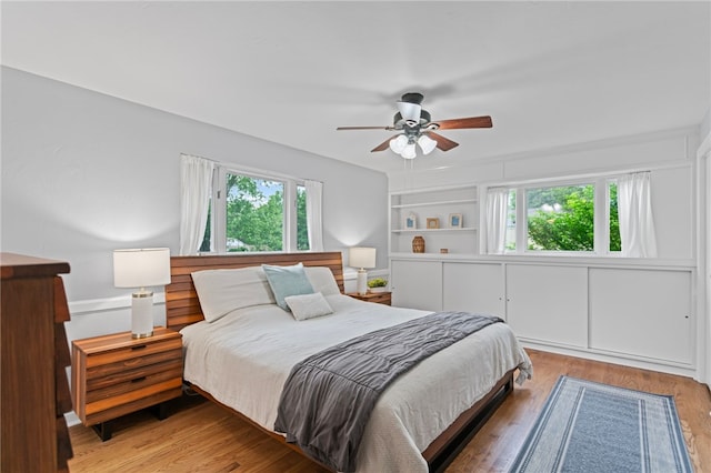 1527 W Ingomar Rd, Franklin Park, PA 15237 - bedroom with light wood-style floors and a ceiling fan