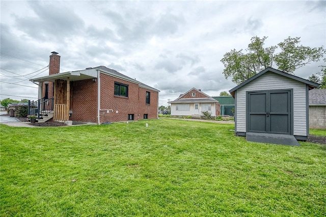 2425 W Pike St, Chartiers, PA 15342 - view of green lawn