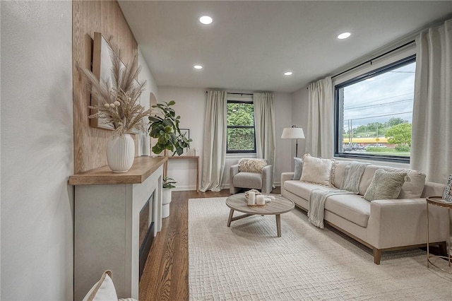 2425 W Pike St, Chartiers, PA 15342 - living room with wood finished floors and recessed lighting