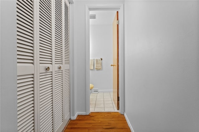 1467 Meteor Cir, Upper St Clair, PA 15241 - corridor featuring wood finished floors and baseboards