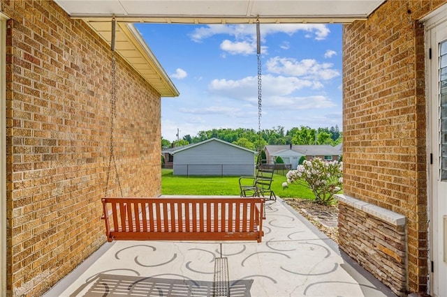 621 Kimlyn Ave, North Huntingdon, PA 15642 - view of patio / terrace