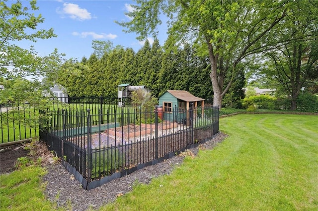 5020 Meadow Crest Dr, Hampton, PA 15101 - view of swimming pool