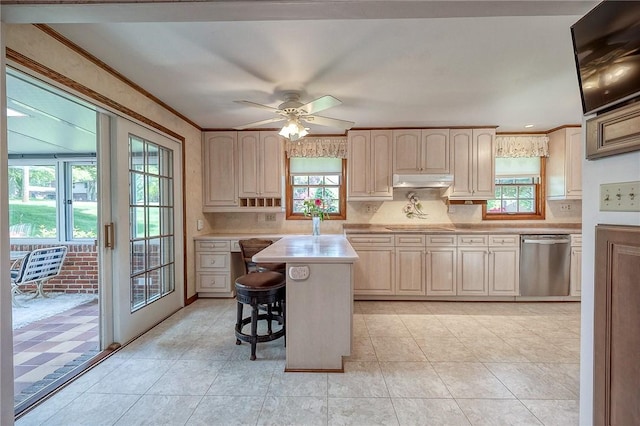 117 Glenfield Dr, Brighton Twp, PA 15009 - kitchen with dishwasher, light countertops, a breakfast bar area, ornamental molding, and ceiling fan