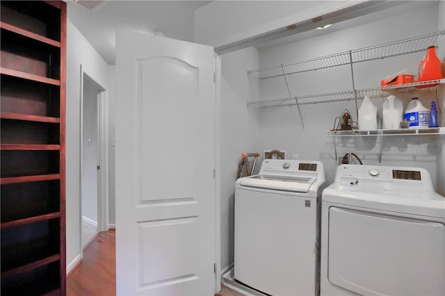 309 Trafalgar Sq, Cranberry Twp, PA 16066 - laundry area with washer and dryer and light wood-style flooring